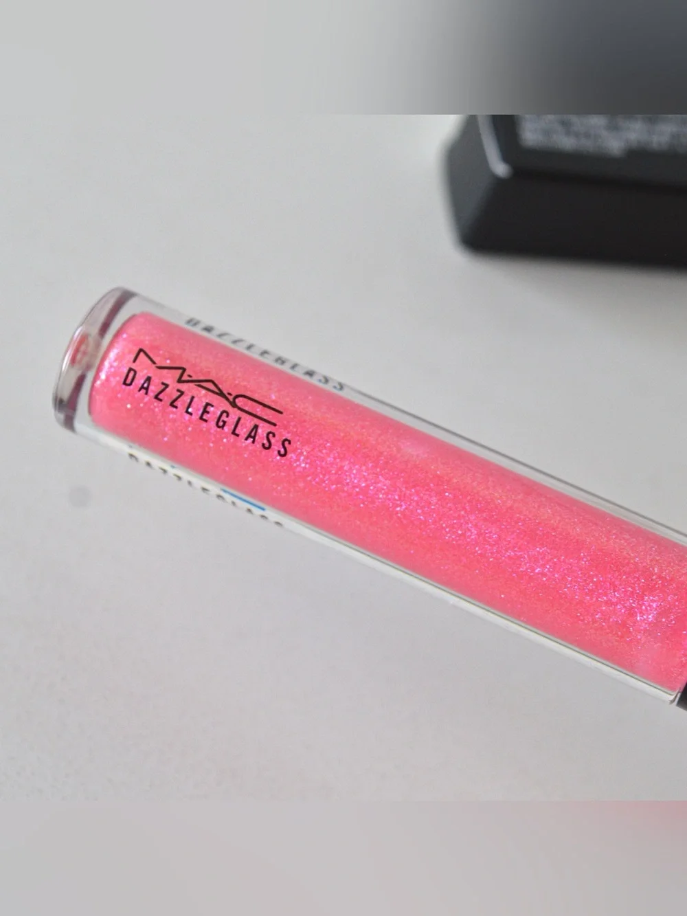 MAC Cosmetics Dazzleglass Lipgloss *STEPPIN' OUT* Limited Edition Hot Pink BNIB